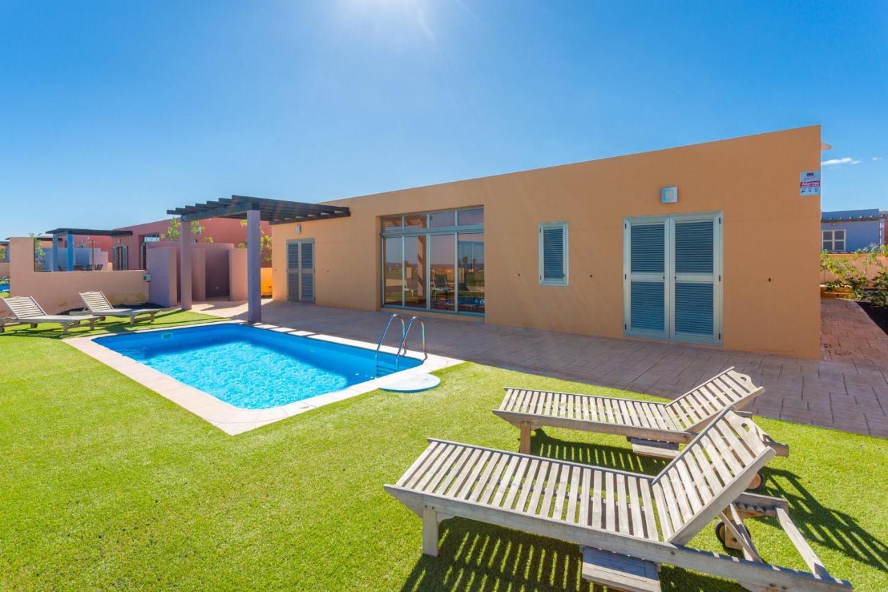 Villa Tamarindos Antigua  Exterior photo